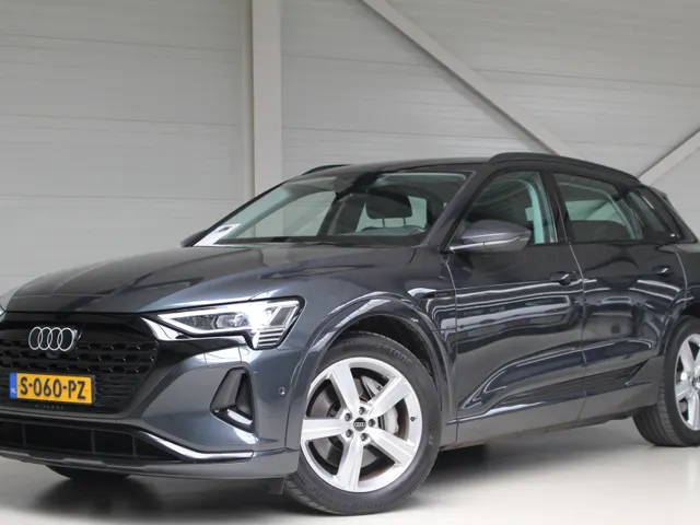 Audi Q5 Sportback 55 TFSI e Quattro S-Line Edition Competition | Leder | Panoramadak | B&O | Elec.stoelen | 20 inch