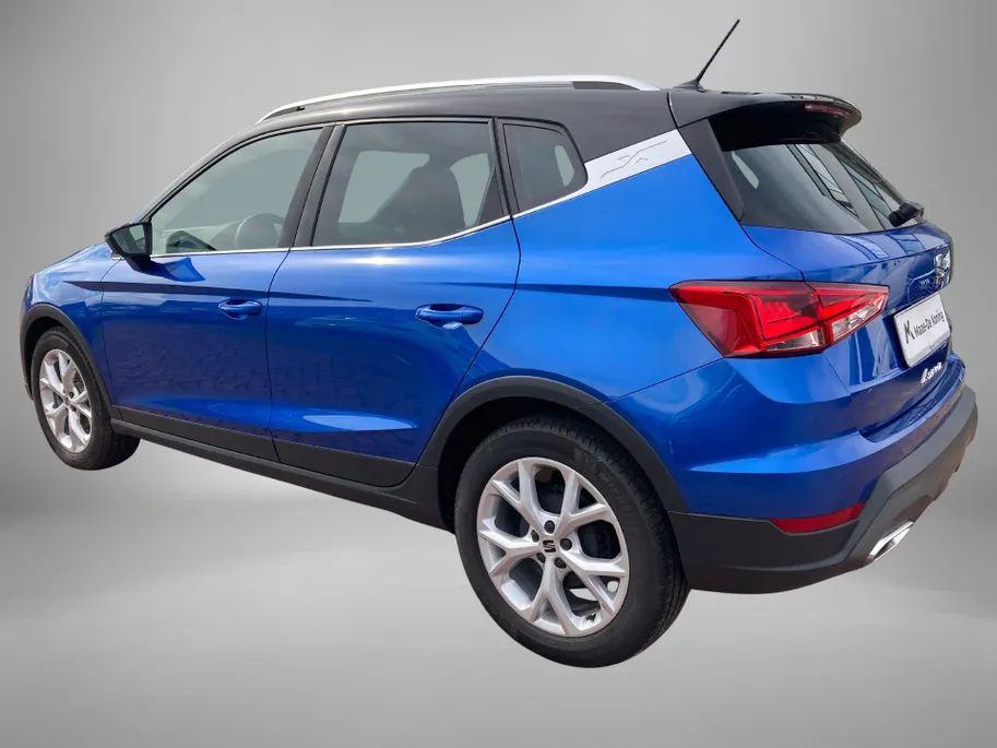 SEAT Arona 1.0EcoTSI/95PK FR · Apple/Android Car Play · LED · Cruise control · Garantie t/m 08-04-2027