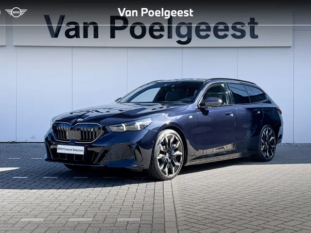 BMW i5 Touring