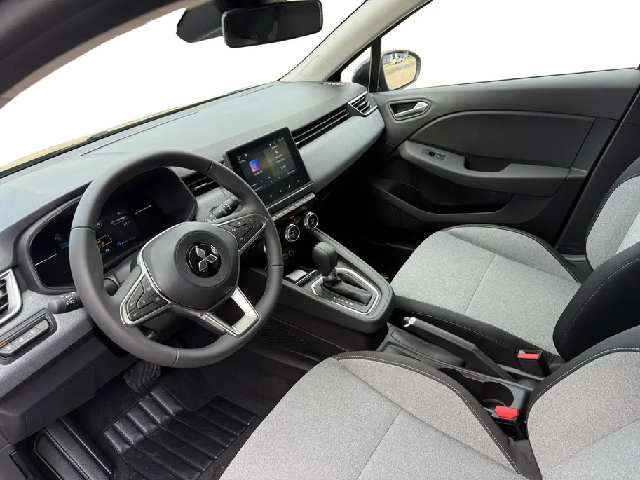 Mitsubishi Colt 1.6 HEV Intense 8 jaar garantie  NU 4500,- VOORRAAD KORTING  CAMERA | CLIMATE | CRUISE | ANDROID AUTO / APPLE CARPLAY |