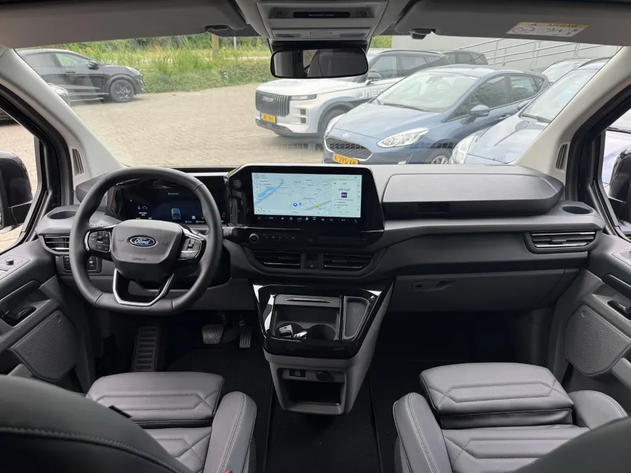 Ford Transit Custom Tourneo 340 2.5 PHEV L1H1 Titanium 8 persoons
