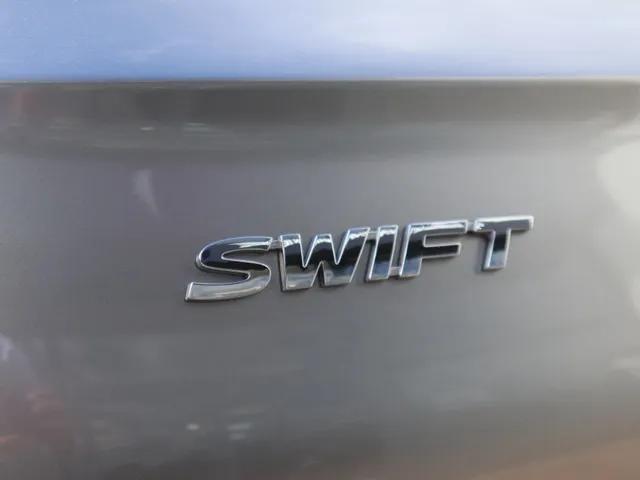 Suzuki Swift 1.2 Style Hybrid Automaat Keyless | Adaptive Cruise | AllSeasons