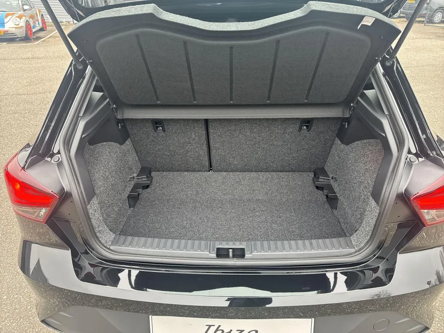 SEAT Ibiza Style 1.0 EcoTSI 70 kW / 95 PK Hatchback 5 deurs 5 versn. handbak | Metallic Lak | Inruilpremie 3000,-