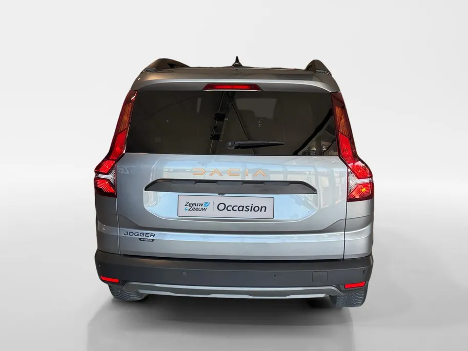 Dacia Jogger 1.6 Hybrid 140 Extreme 7p. *Automaat*Navi+Camera*Climate*Parkeersensoren*Stoelverw.*Limited Edition!