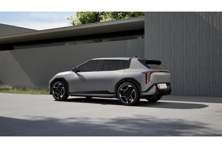 Kia EV4 81,4 kWh 204PK Air