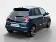 Renault Twingo Z.E. R80 Intens Automaat | 1e eigenaar | Apple CarPlay/Android Auto | Climate Control | Lichtmetalen Velgen | Cruise Control | Licht & Regen Sensor | Half Leder | Privacy Glass | Elektrische Ramen & Spiegels |