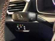 SEAT Leon Sportstourer 150PK 1.5 TSI FR Business Intense | Navigatie | Cruise Control Adaptief | Climate Control | Apple Carplay/Android Auto | Camera | Parkeersensoren | Lichtmetalen Velgen | Licht & Regen Sensor |