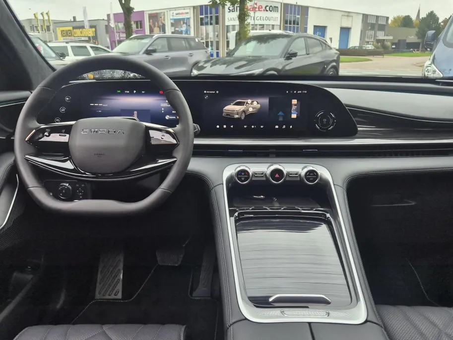 Omoda 9 9 PHEV Premium Panoramadak - 1100KM Bereik