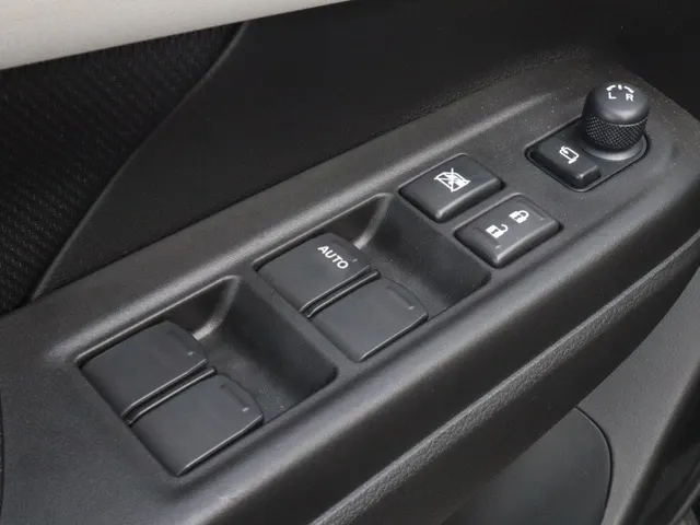 Suzuki Swift 1.2 Style Smart Hybrid