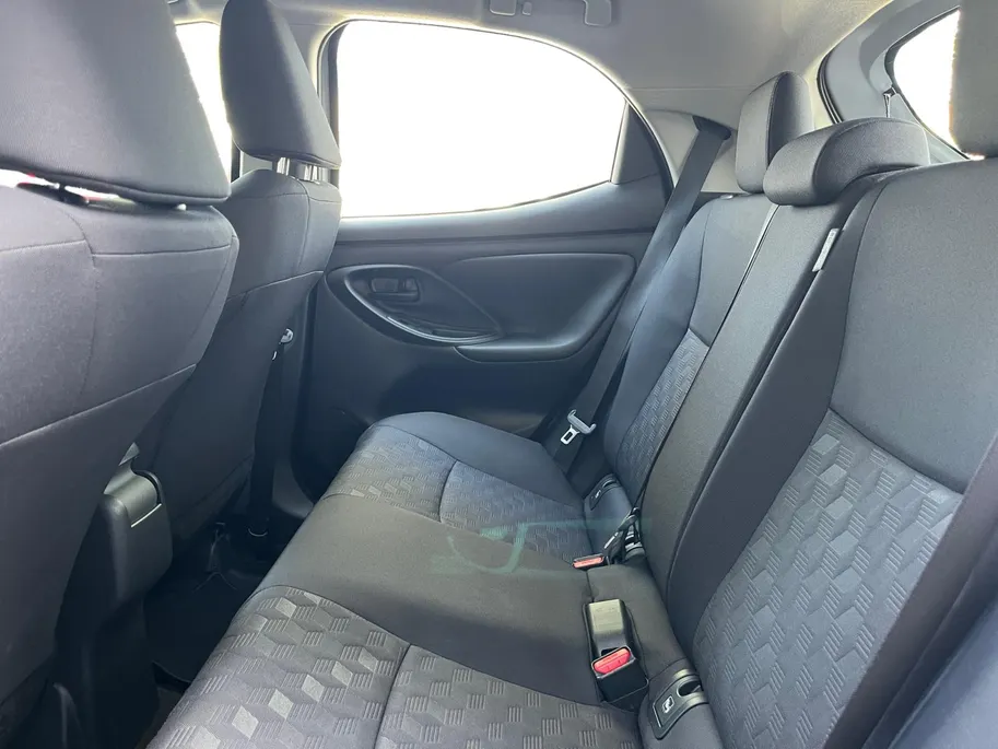 Toyota Yaris 1.5 Hybrid 115 Active | Apple Carplay | Android Auto | Parkeercamera | Parkeersensoren | Stoelverwarming