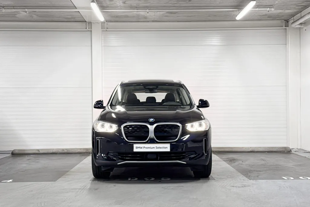 BMW iX3 Executive