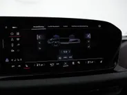 Audi A5 Avant 2.0 299pk S-tronic e-hybrid quattro S edition · 360 Camera · Wegklapbare Trekhaak · Keyless · Apple/Android Car Play · 19'' Inch · Garantie t/m09-07-2029 of 100.000km