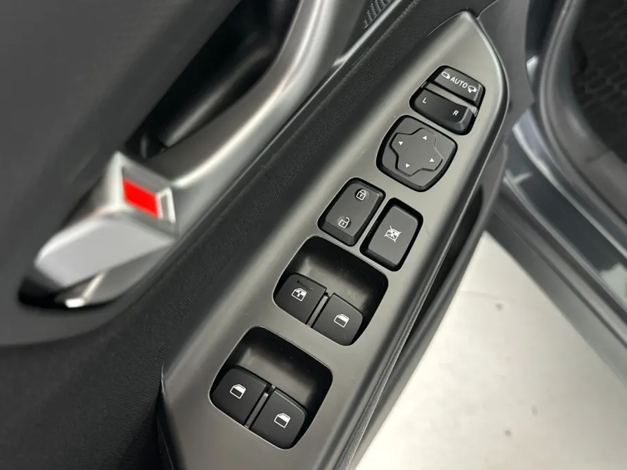 Hyundai Kona 1.0 T-GDI Fashion | Navigatie | Cruise Control | Trekhaak