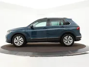Volkswagen Tiguan 1.4 TSI 245pk DSG eHybrid Elegance · Inklap. Trekhaak · Dodehoeksensor · Matrix LED · Stuur- & Stoelverwarming · Parkeer Assistent · ACC ·