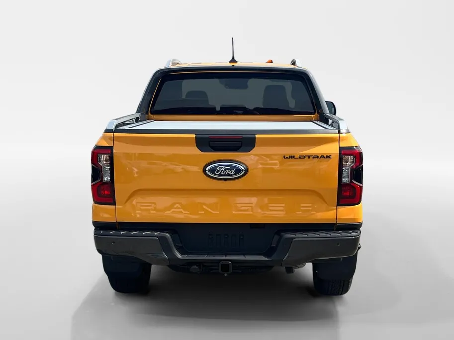 Ford Ranger Wildtrak 2.3 PHEV 279pk 10-traps automaat | Trekhaak | Achteruitrijcamera | 3500Kg Trekgewicht | Fabrieksgarantie