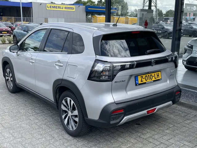 Suzuki S-Cross 1.4 B.jet Style SH