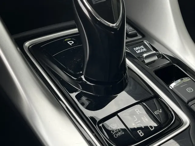 Mitsubishi Eclipse Cross 2.4 PHEV Intense