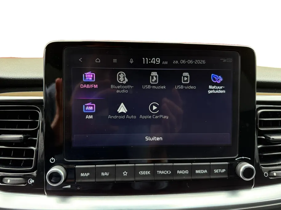 Kia Stonic 1.0 T-GDi MHEV DynamicPlusLine Automaat |  Navi | Apple Carplay/Android Auto | Metallic lak | Stoel & stuurverwarming | Fabrieksgarantie t/m 11-8-2032 + 3x 1 jaar* | NAP