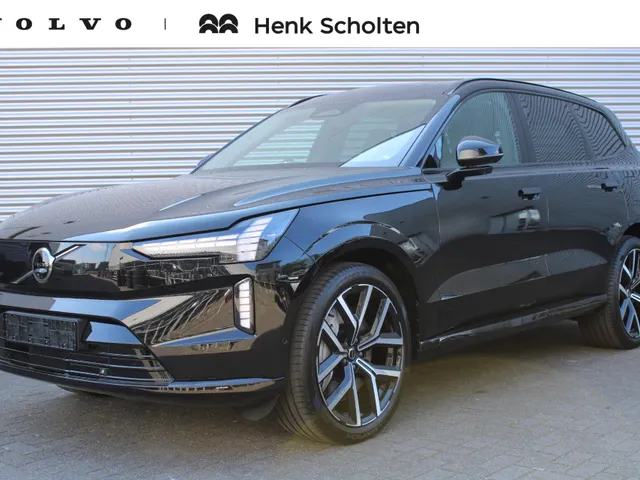 Volvo EX90