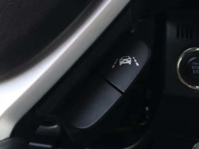 Suzuki S-Cross 1.4 BoosterJet Hybrid Select | Carplay | Trekhaak | All Seasons VERKOCHT