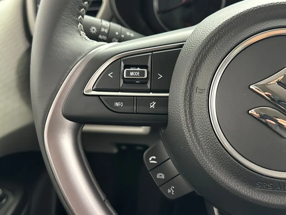 Suzuki Swift 1.2 Select Smart Hybrid | €2.200,- voorraadkorting!