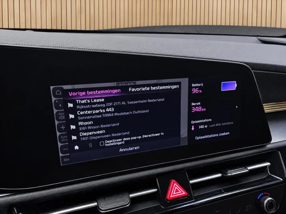 Kia Niro EV DynamicLine 64.8 kWh 100% SOH | Navigatie | Climate control | ACC | Achteruitrijcamera |