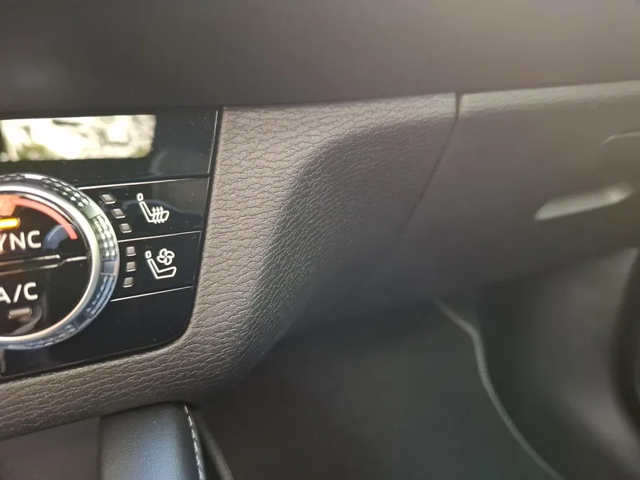 Mitsubishi Outlander 2.4 PHEV Black Edition | RIJDEND, VRAAG NAAR ACTUELE KM STAND | FULL OPTION | 360 CAMERA | STUUR, VOORRUIT, STOEL VERWARMING & VERKOELING |