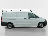 Mercedes-Benz Vito 116 CDI Extra Lang (L3) 165 pk | Imperiaal | Treeplanken | Trekhaak | 3-zits | Camera