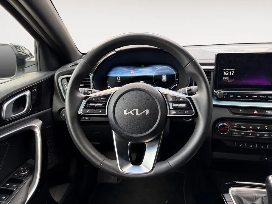 Kia Ceed Sportswagon 1.0 T-GDi Design Edition | NAVI | *JBL SOUND | APPLE CARPLAY / ANDROID AUTO | CAMERA | NAVI | JBL SOUND | LAGE KM-STAND | STUUR/ STOELVERWARM. | FABRIEKSGARANTIE T/M 2035 |