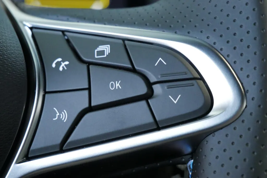 Renault Clio 1.6 E-Tech Full Hybrid 145 esprit Alpine *Automaat*Camera+Navi*Apple/Android Carplay*Climate control