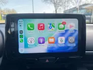 Toyota Yaris 1.5 Hybrid 115 | STUUR-STOEL VERWARMING | CAMERA | APPLE CAR PLAY | GARANTIE |