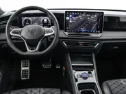 Volkswagen Tiguan 1.5 272pk DSG eHybrid R-Line Edition · Panoramadak · 360 Camera · Wegklapbare Trekhaak · Massage · Dodehoek Detectie · 19'' Inch · Garantie t/m 27-10-2029 of 100.000km