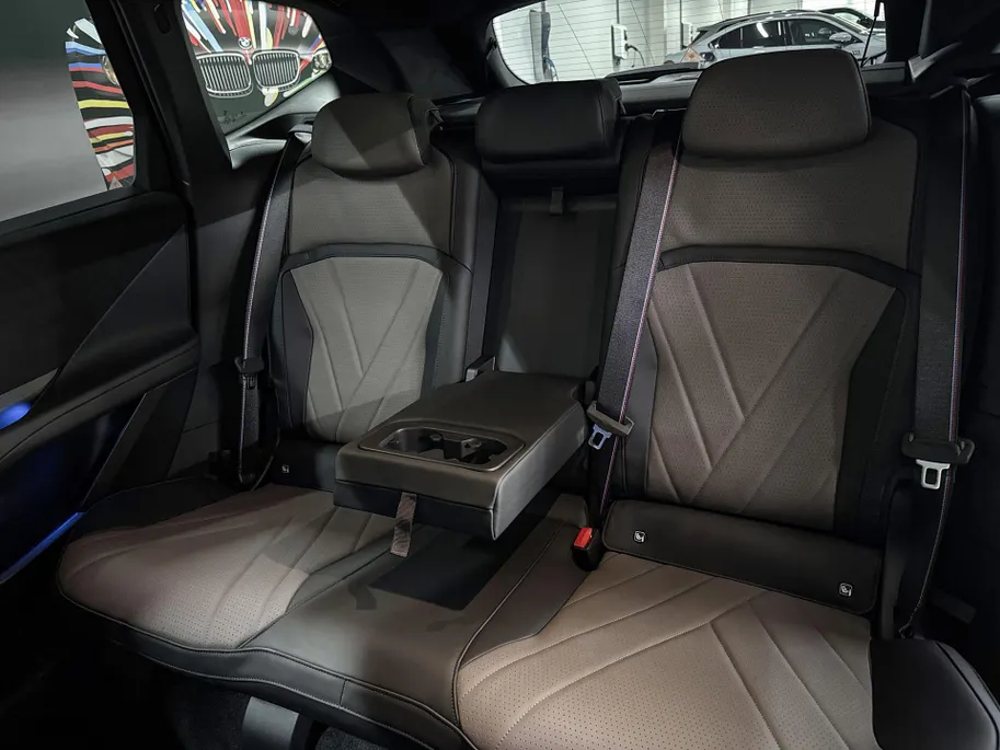 BMW iX3 50 xDrive