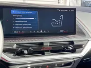 BMW XM PHEV Label Red 30 kWh