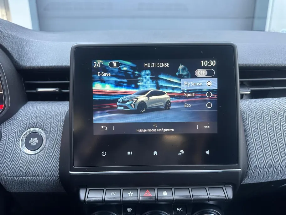 Renault Clio 1.6 E-Tech Full Hybrid 145 techno | Pack Look | Navi | Camera | Apple Carplay & Android Auto | Bluetooth | Parkeersensoren | Climate- & Cruisecontrol | 12 Maanden BOVAG Garantie |