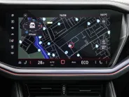 Volkswagen Touareg 3.0 TSi 462pk DSG eHybrid 4MOTION R · SOH 96.9% · Panoramadak · 360 Camera · Luchtvering · Wegklapbare Trekhaak · Stoelventilatie · Elek. Voorstoelen · 21'' Inch ·