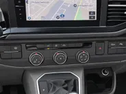 Volkswagen Bedrijfswagens Transporter 2.0 TDI 204pk DSG L2H1 DC 30 Bulli · Camera · Apple/Android Car Play · Dubble Cabine · Vloerplaat · 18'' Inch ·
