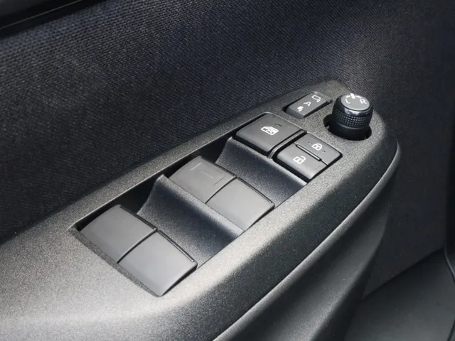 Toyota Yaris Cross 1.5 Hybrid Explore | Stoelverwarming | Parkeersensoren