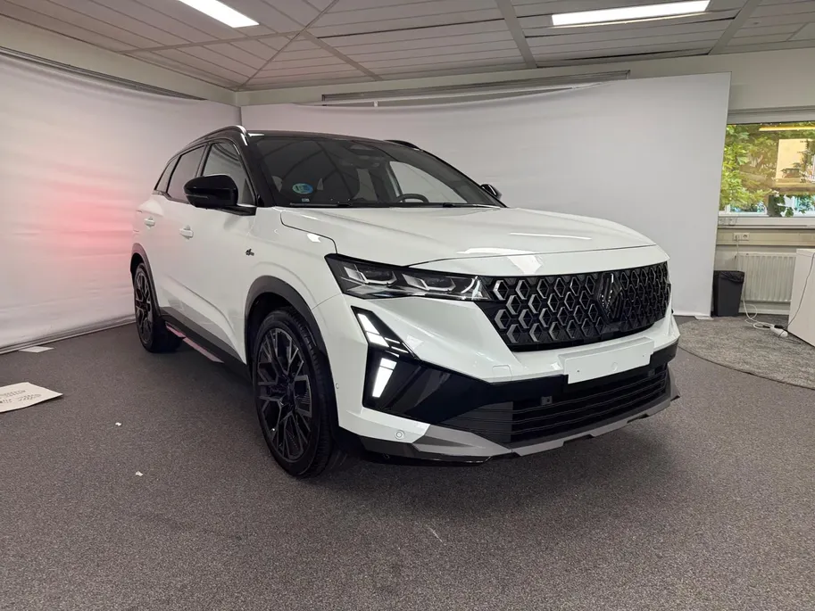 Renault Austral 1.2 E-Tech full hybrid 200 esprit Alpine | 360° Camera | Adaptive Cruise | Apple CarPlay/Android Auto