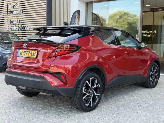 Toyota C-HR 1.8 Hyb. First Edition | Dealer Onderhouden | JBL | DodeHoek |