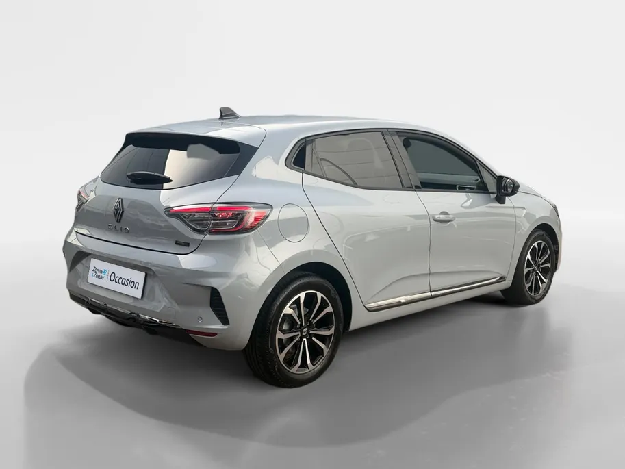Renault Clio 145PK E-Tech Full Hybrid Techno Automaat | 9,3' Navi | Climate Control | Camera | Parkeersensoren | Apple CarPlay/Android Auto | Digital Cockpit | Cruise Control | Full LED | Lichtmetalen Velgen |