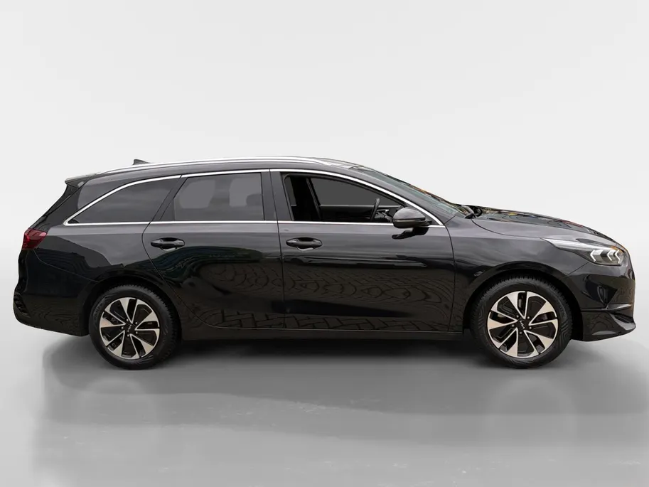 Kia Ceed Sportswagon 1.0 T-GDi MHEV Design Edition | Stoel en stuurverwarming | Navigatie | Camera | Apple Carplay / Android Auto | Elektrisch achterklep |