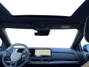 Kia EV3 GT-Line Dark Edition 81.4 kWh | cruise Control Adaptief | carplay | Navigatie | Climate control | Stoel verwarming voor + achter | Pakeersensoren voor + achter | Parkeercamera achter | LM Velgen 19' |