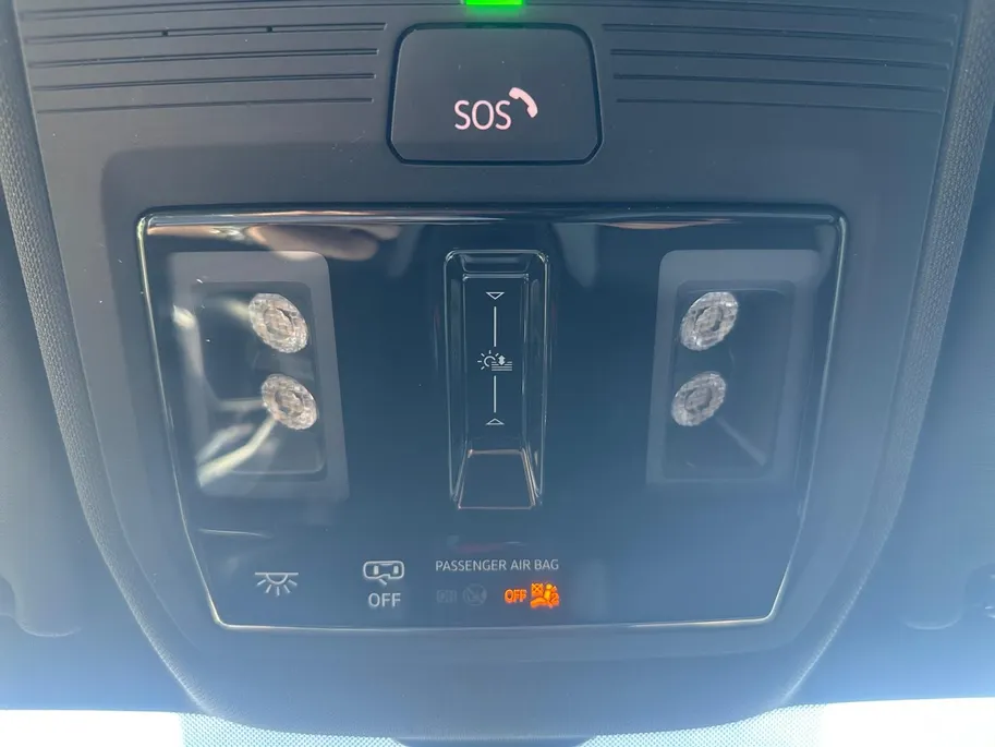Volkswagen ID.3 First Max 58 kWh | Soh 93,6% | CarPlay | Camera | Stoel- & stuurverwarming | HUD |