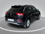 Volkswagen T-Roc 1.0TSI/110PK Life · Navigatie · Camera + Parkeersensoren · Apple/Android Car Play · Stoelverwarming ·