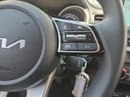 Kia Ceed Sportswagon 1.0 T-GDi ComfortLine | cruise control adaptief en stuurhulp| Carplay | Camera | navigatie | Metallic lak | Fabrieksgarantie t/m 5-8-2032 + 3x 1 jaar* | NAP
