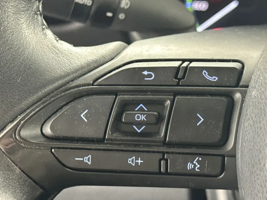 Toyota Yaris Cross 1.5 Hybrid Dynamic | Navigatie | 17'' L.M. Velgen | Adaptieve Cruise Control