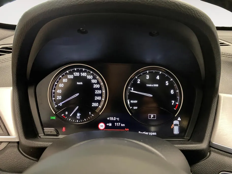 BMW X1 X-DRIVE | 2.0 HIGH EXECUTIVE | M-SPORT | PANODAK | LEDER | DEALERONDERHOUDEN |
