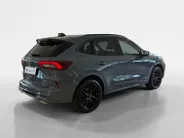 Ford Kuga 2.5 PHEV BlueCruise Edition | 5000,- Voordeel | 0,99% Rente | ZEER COMPLEET! | Handsfree Rijden | 2100kg Trekgewicht | BLISS | Trekhaak | Elek. Panoramadak | Elek. Stoel/Stuur/Voorruitverwarming | B&O | 20'' LMV |