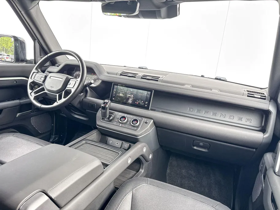 Land Rover Defender 110 2.0 P400e 110 X-Dynamic HSE